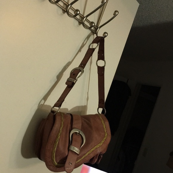 Christian Dior maroon/pink leather saddle gaucho purse - Picture 3 of 10